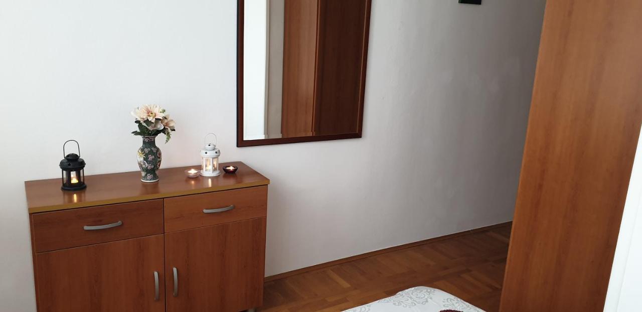 Apartment Sunny Smile Zara Esterno foto